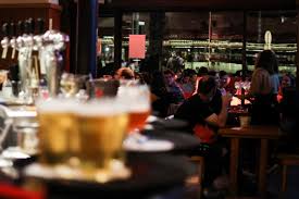 Imagen de apoyo de  Se proponen medidas alternas para evitar cierre generalizado de gastrobares