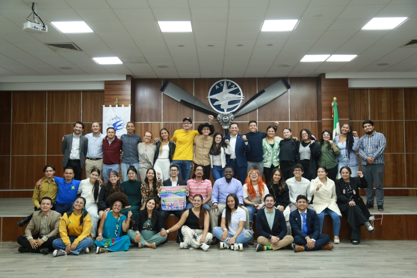 Imagen de apoyo de  31 jovenes se formaron en Mexico en libertad sindical y seran multiplicadores en las regiones de Colombia