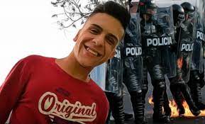 Imagen de apoyo de Se formulan cargos a capitan de la Policia Nacional por la muerte de Dilan Cruz