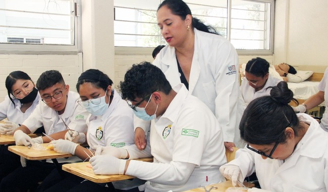 Imagen de apoyo de  Convoca SEP a 423 mil docentes de bachillerato a participar en la Jornada Nacional de Discusion sobre el Modelo Educativo 2025