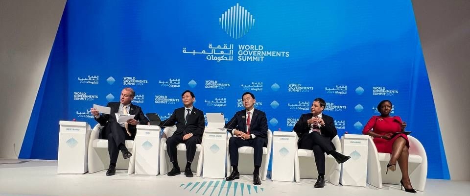 Imagen de apoyo de Ministro Lizcano presento los avances de Colombia en Inteligencia Artificial en el World Governments Summit de Dubai