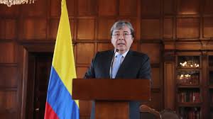 Imagen de apoyo de  Declaracion Ministro Holmes Trujillo