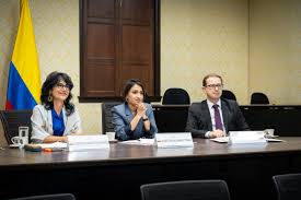 Imagen de apoyo de  Es traspasado a Ecuador la presidencia pro tempore del Consenso de Brasilia destacando los avances en la integracion regional