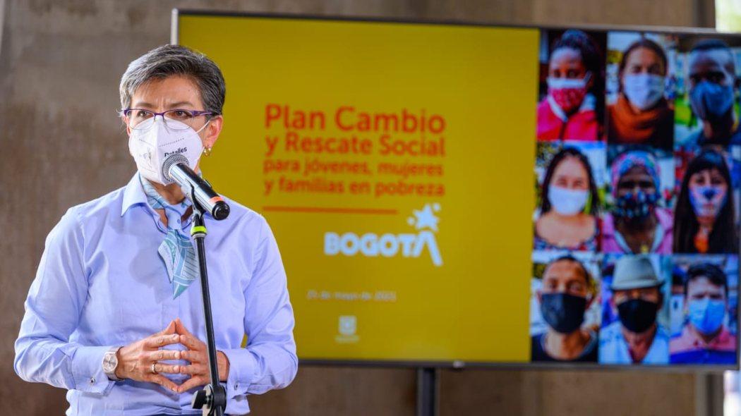 Imagen de apoyo de  Alcaldesa  de Bogota anuncio el Plan Cambio y Rescate Social para jovenes mujeres y familias