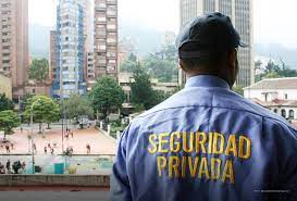 Imagen de apoyo de Fue abierta una investigacion disciplinaria a exviceministro de Defensa por presunto trato irrespetuoso contra vigilantes