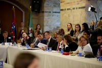 Imagen de apoyo de  A sancion presidencial proyecto que otorga autonomia a las regiones