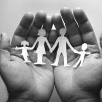 Imagen de apoyo de  Comision Primera aprobo proyecto que reduce terminos para procesos de adopcion en el pais