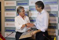 Imagen de apoyo de  Colombia y Espaa firmaron acuerdo de cooperacion para proyectos de infraestructura y transporte