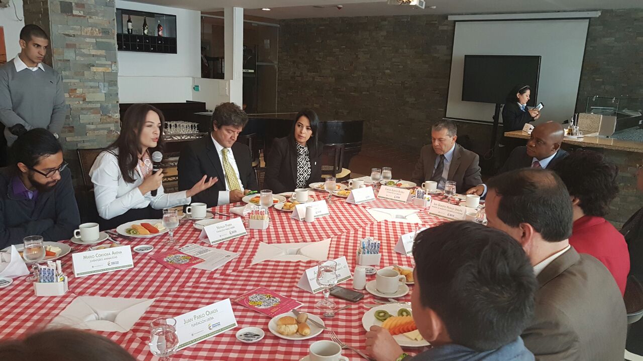 Imagen de apoyo de  Iniciativas de los ambientalistas respaldan el Acuerdo de Paz