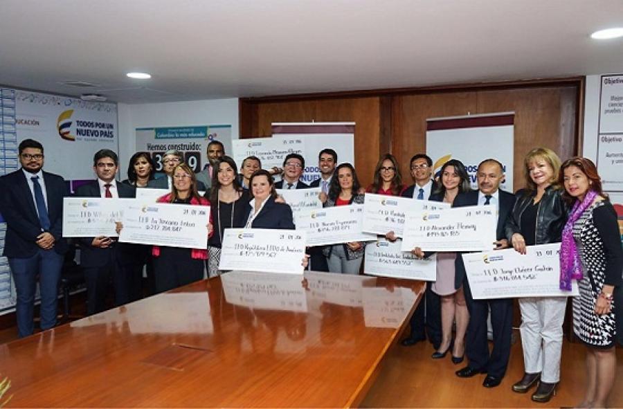 Imagen de apoyo de Gobierno Nacional destaca mejoramiento en calidad educativa en colegios distritales de Bogota