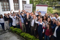 Imagen de apoyo de  Mineducacion invierte mas de 1000 millones en dotacion de laboratorios en el Colegio Mayor de Antioquia