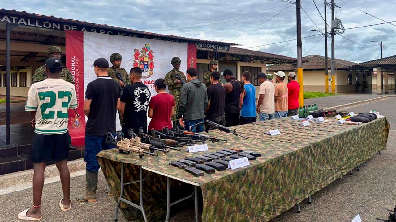 Imagen de apoyo de  Autoridades lograron el sometimiento de la Comision 34 de las disidencias de las Farc en el Choco