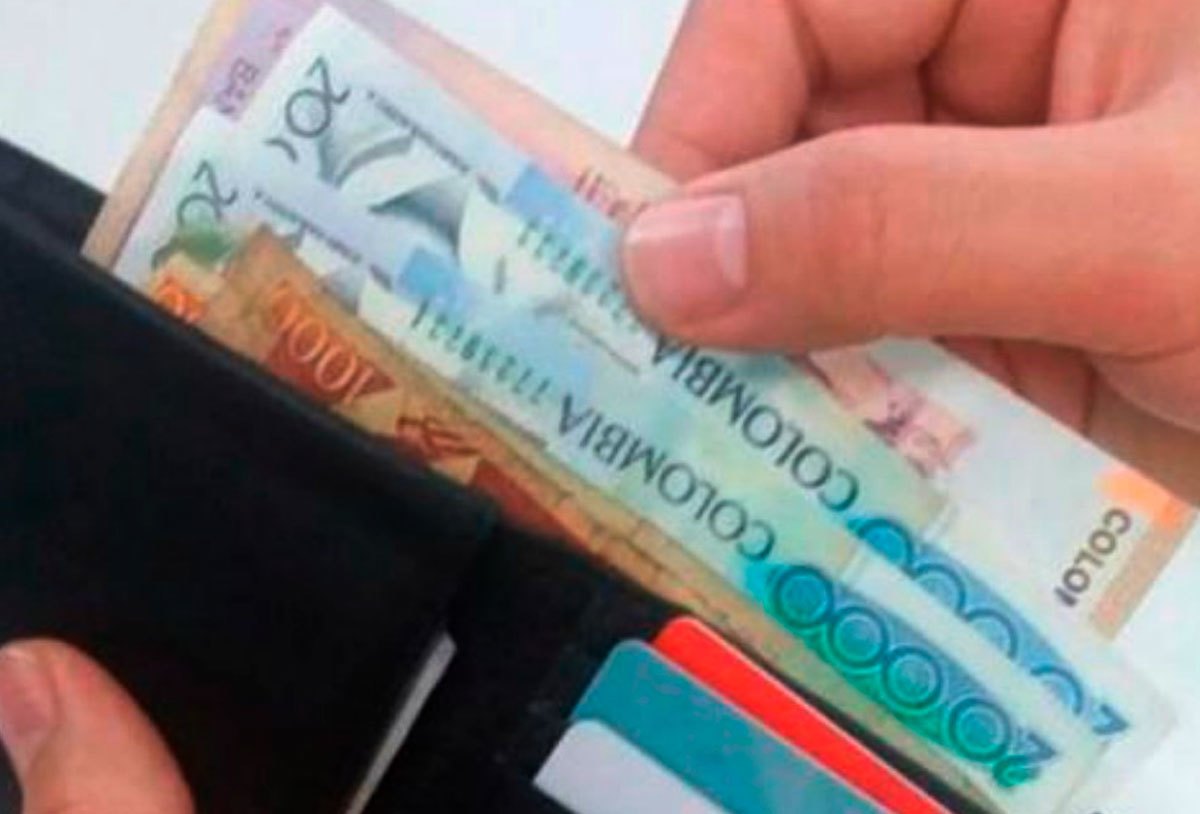 Imagen de apoyo de  Gobierno subsidiara equivalente al 25  de un salario minimo para que se contraten jovenes entre 18 y 28 aos de manera formal