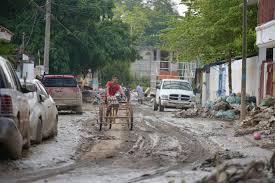 Imagen de apoyo de  Han sido otorgados 70 mil 256 apoyos a personas afectadas por las lluvias