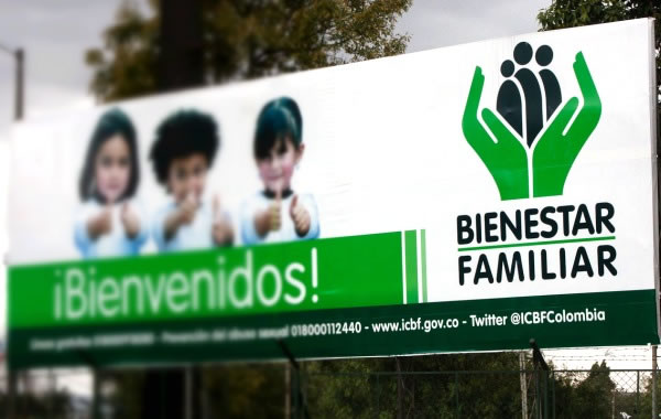Imagen de apoyo de  Se regula la entrega de la Beca equivalente al salario minimo legal mensual vigente a los Hogares Sustitutos y Tutores del ICBF