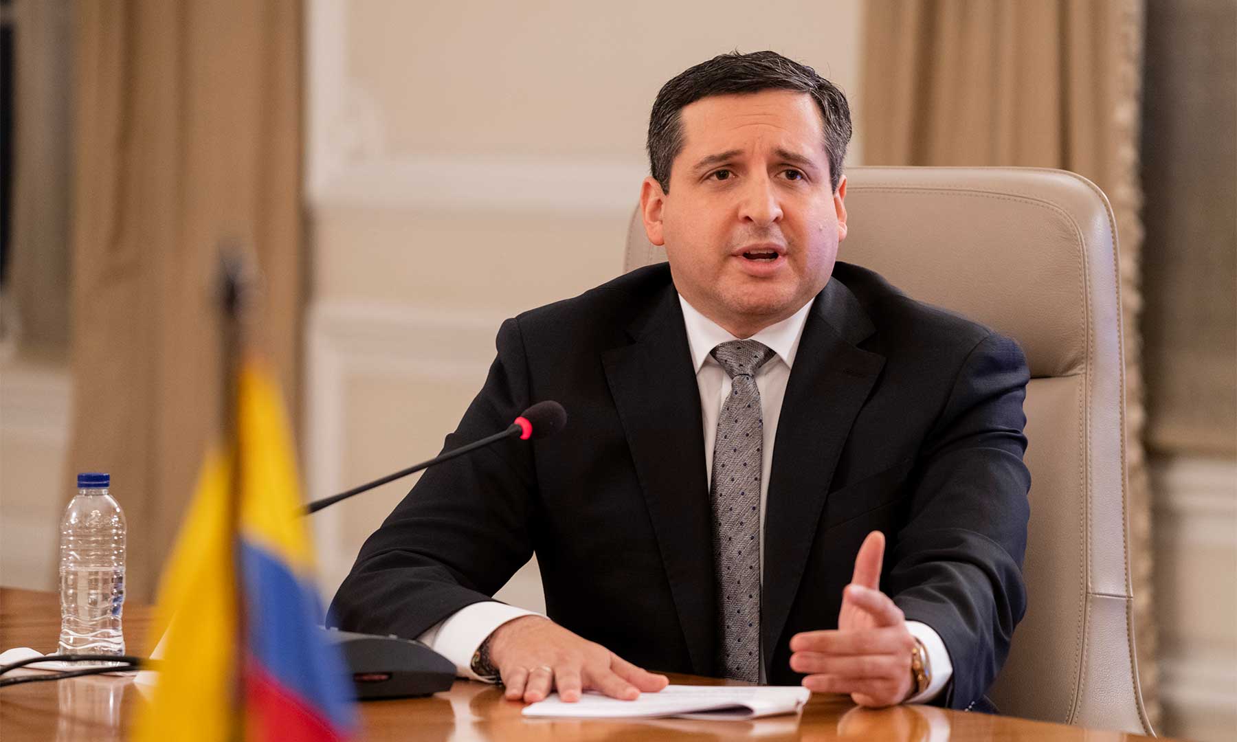 Imagen de apoyo de  Gobierno confirma que los tres dias sin IVA se realizaran el 19 de junio y el 3 y 19 de julio en todo el pais