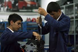 Imagen de apoyo de  Los jovenes tendran mas facilidades de acceso al mercado laboral
