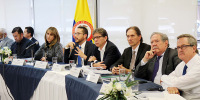 Imagen de apoyo de  MinTrabajo invito a centrales de trabajadores y gremios economicos a encontrar una formula de concertacion para el salario minimo
