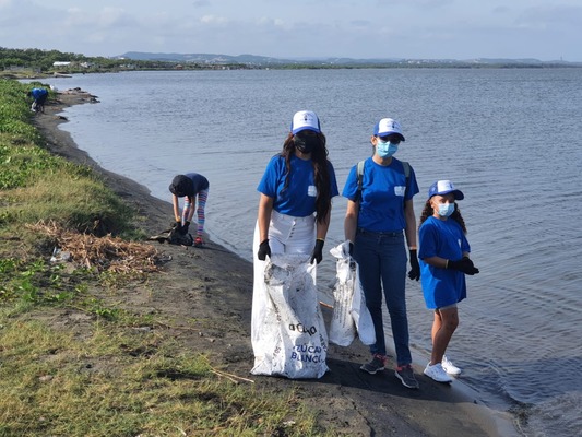 Imagen de apoyo de  Jornada pedagogica de recoleccion de residuos solidos y sensibilizacion ambiental a las orillas de Bocas de Ceniza