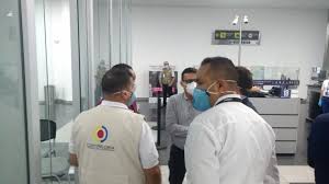 Imagen de apoyo de  En medio de la emergencia Secretarias de Salud no estan siendo efectivas en la recogida embalaje y envio de las pruebas diagnosticas del COVID19