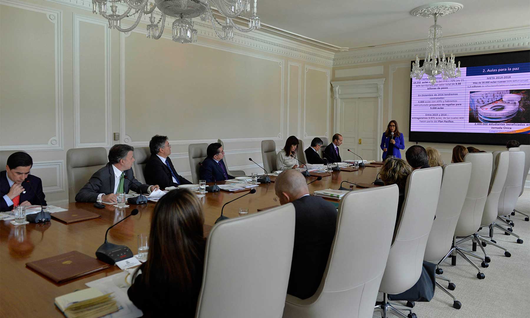 Imagen de apoyo de  Mas de 500 mil nios se benefician con jornada unica en este semestre