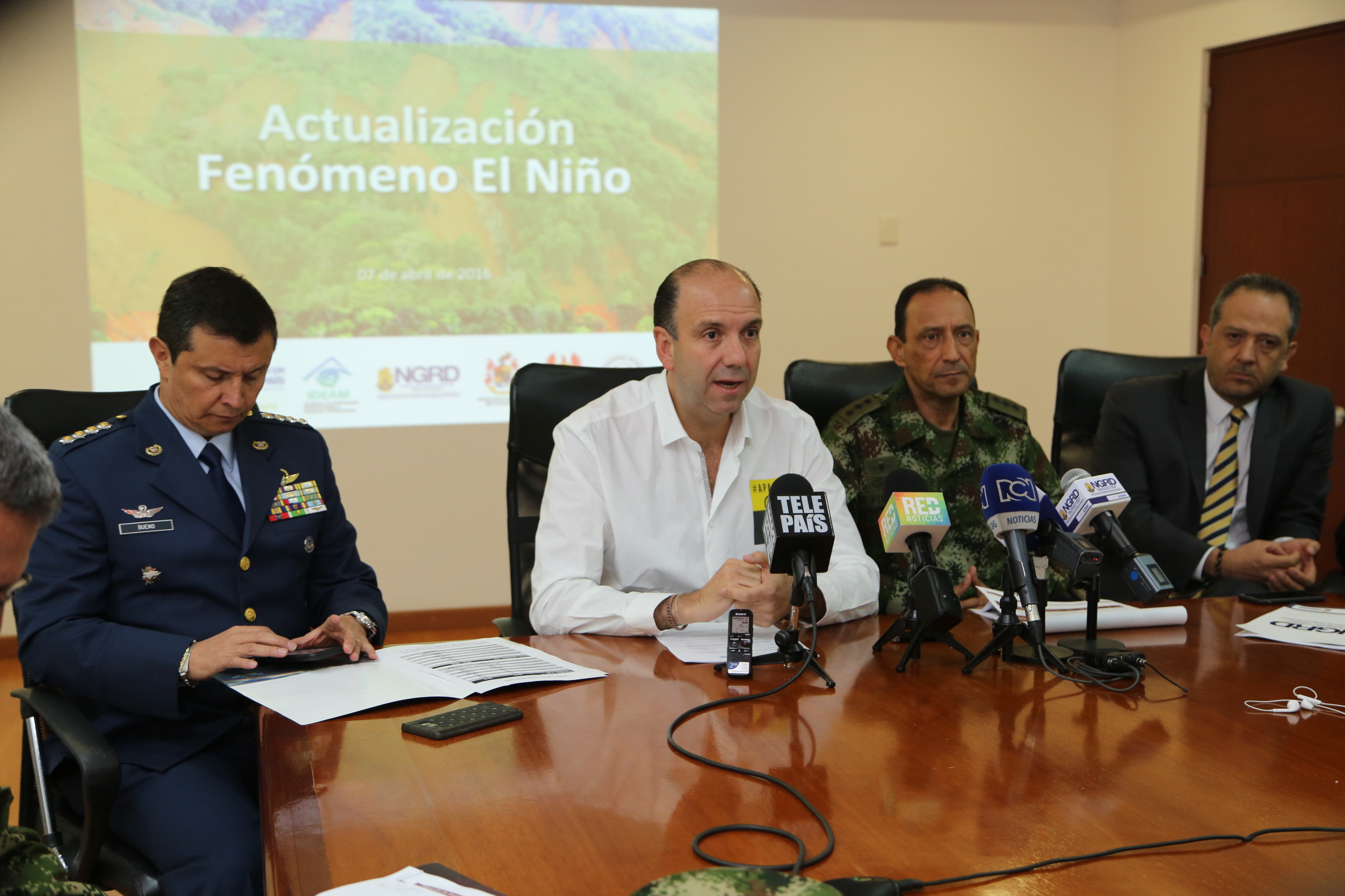 Imagen de apoyo de  Gobierno Nacional ha invertido 16 billones para enfrentar Fenomeno El Nio
