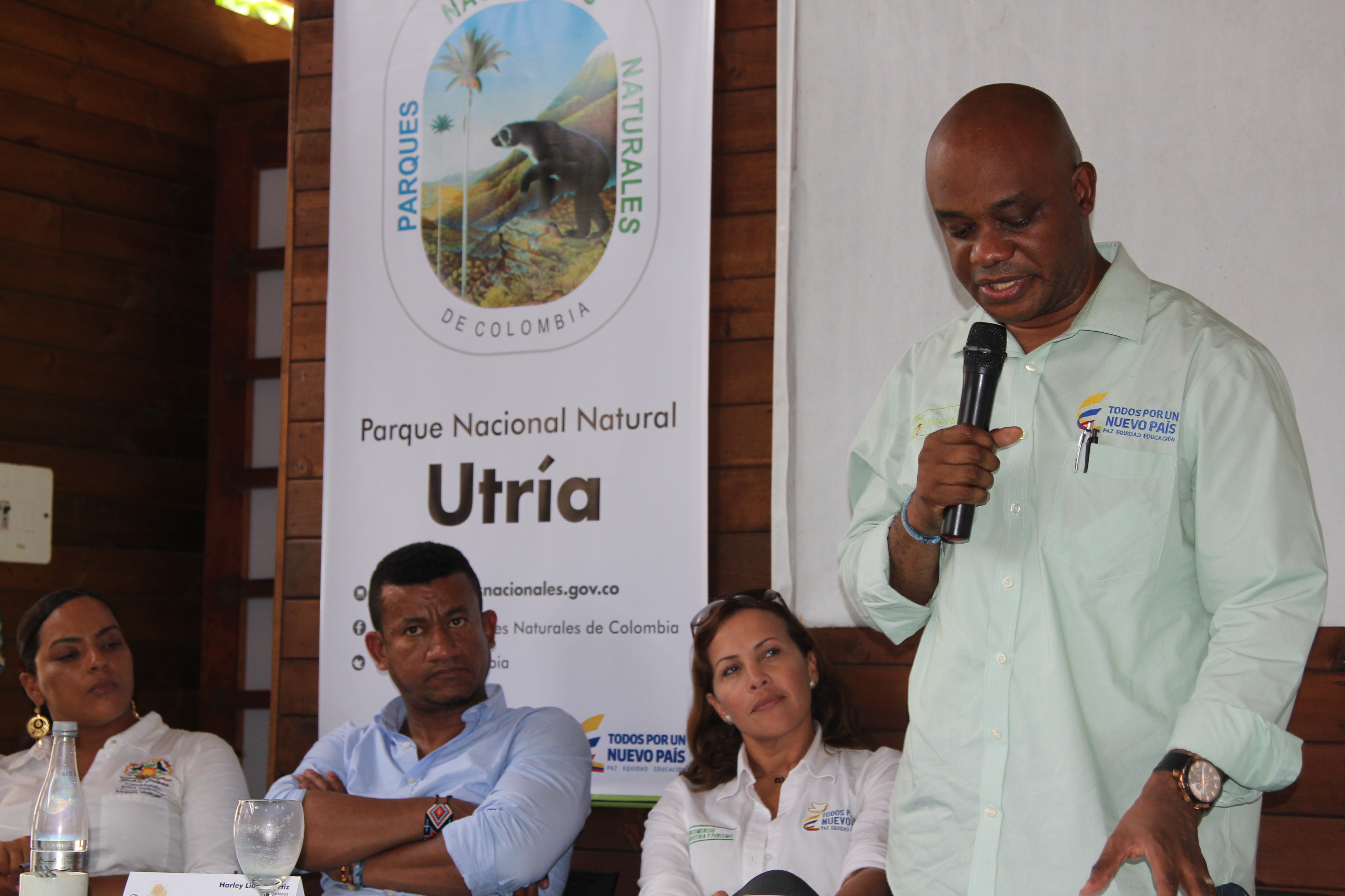 Imagen de apoyo de  Parque Nacional Natural Utria santuario de paz a traves del ecoturismo comunitario