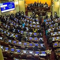 Imagen de apoyo de  Se hundio tribunal de aforados en reforma politica