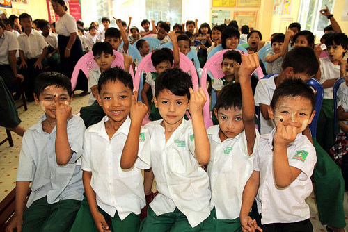 Imagen de apoyo de  Myanmar UNICEF aplaude llamamiento colectivo a la tolerancia religiosa