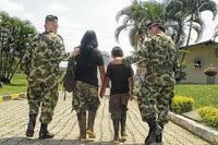 Imagen de apoyo de  Se adiciona un paragrafo al articulo 190 de la Ley 1448 de 2011 en lo relacionado con el proceso de restitucion de los derechos de los nios nias y adolescentes a cargo del ICBF desvinculados de las FARCEP en virtud del Acuerdo Final para la Terminacion del Conflicto y la Construccion de una Paz Estable y Duradera