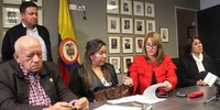 Imagen de apoyo de  Se firma acuerdo para levantamiento del cese de actividades en MinTrabajo