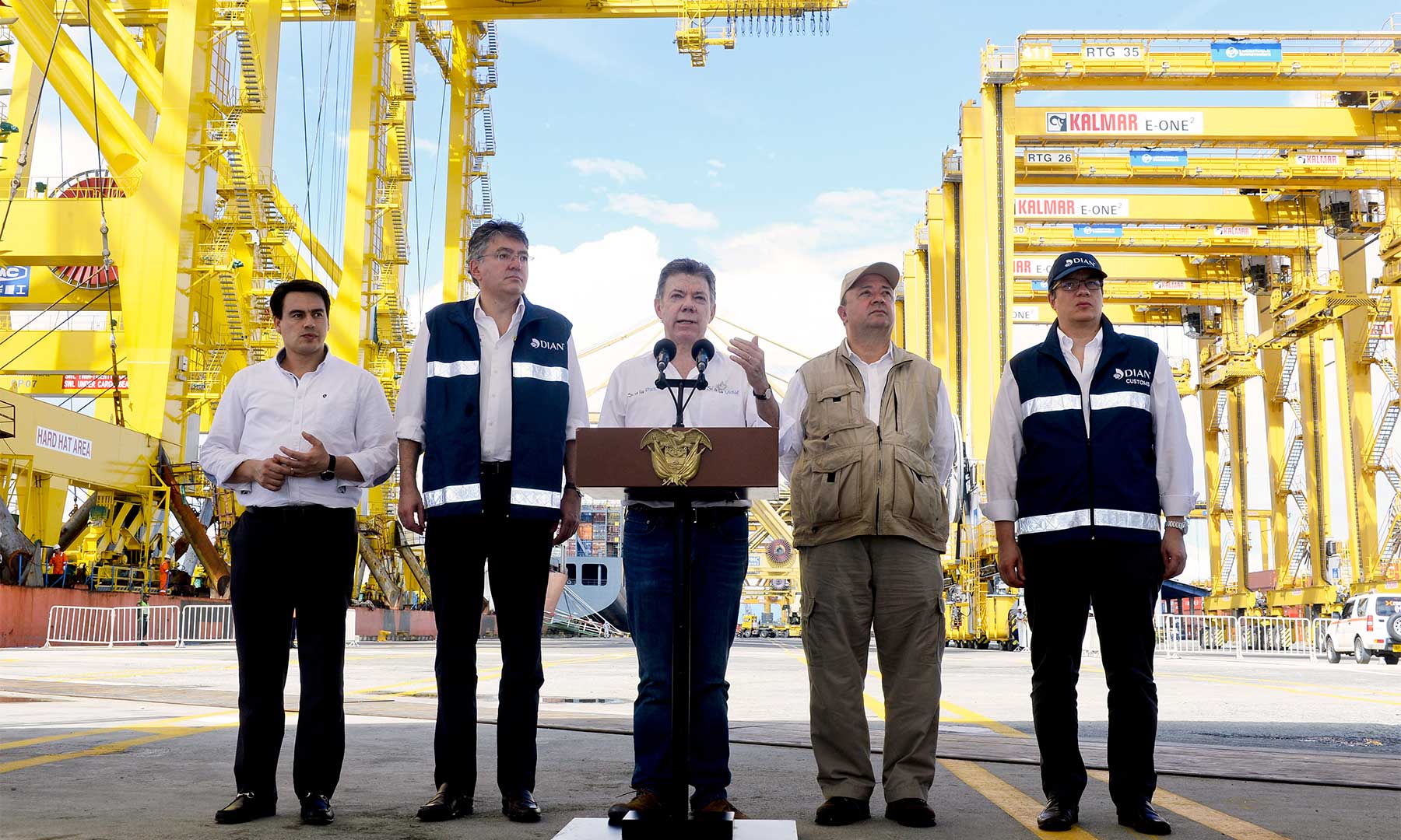 Imagen de apoyo de  Cuando todo este acordado con las Farc convocaremos el plebiscito Presidente Santos