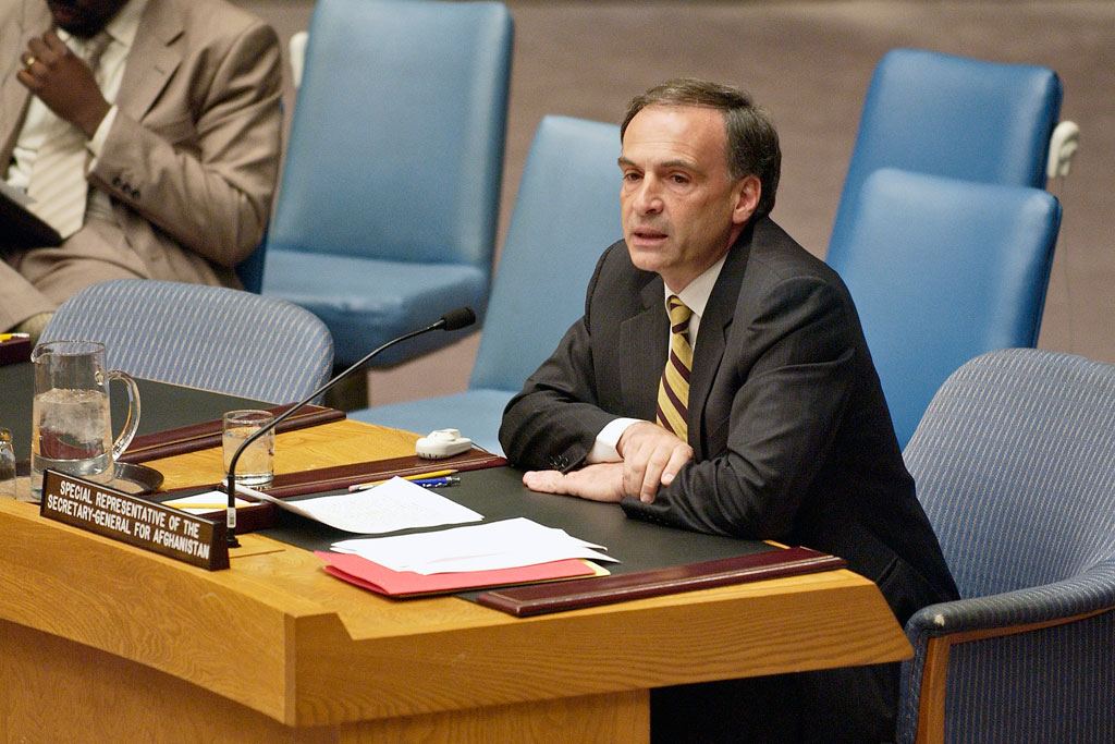 Imagen de apoyo de  La ONU nombra a Jean Arnault como director de su mision en Colombia