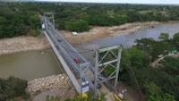 Imagen de apoyo de  Gobierno Nacional pone en servicio puente vehicular provisional sobre el rio Charte