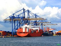 Imagen de apoyo de  La Superintendencia de Puertos y Transporte obliga a cumplir la vigilancia preventiva y correctiva sobre las actividades portuarias que generen riesgos de contaminacion y daos al medio ambiente