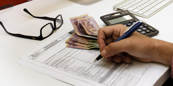 Imagen de apoyo de  Presidente Santos pide a gremios estudiar propuesta de reforma tributaria estructural