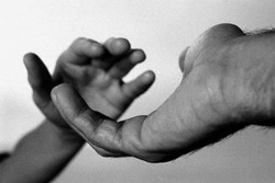 Imagen de apoyo de  Reparacion integral de victimas enfrenta graves obstaculos afirma el Contralor
